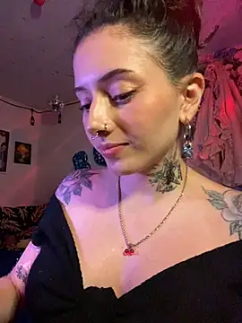 LiliJones_: απευθείας συνομιλία ΧΧΧ