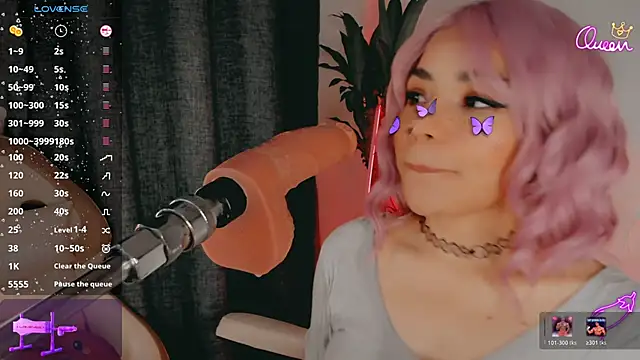 Živý XXX chat Queen_Deepthroat