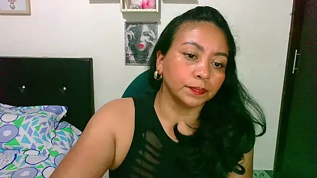 Živý XXX chat zaray_bella