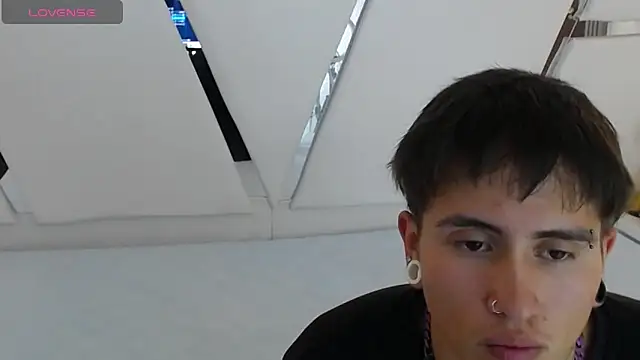 oblivionlove Pertunjukan Webcam