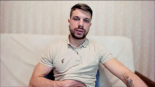 Chat XXX ao vivo de Tony_Wolf