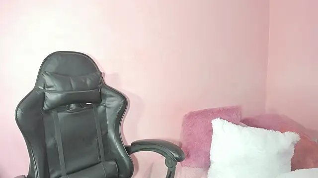 Brilly_rojas – Naživo XXX chat