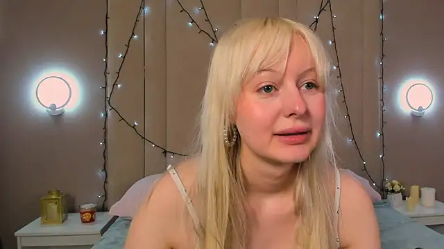 Chat +18 de AdeleSilvy ao vivo