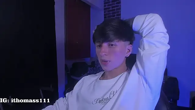 Thomass_clarkのウェブカメラショー