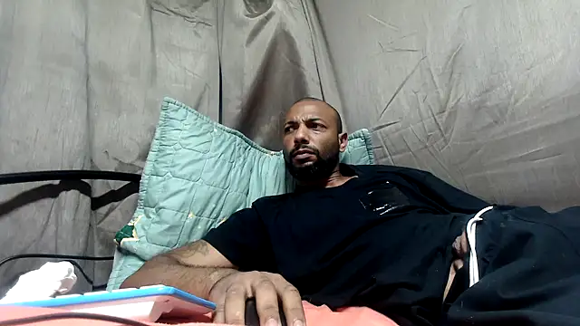 Chat +18 de Camodick ao vivo