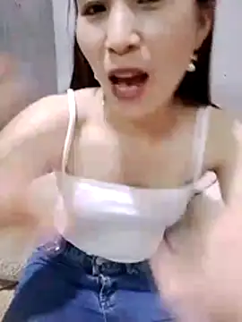 Thobaby112 Adlı Modelin Web Kamerası Şovu