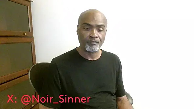 sinnernoir's Live XXX Chat