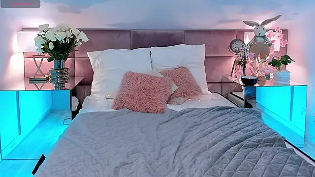 MiaMusen Live XXX chat