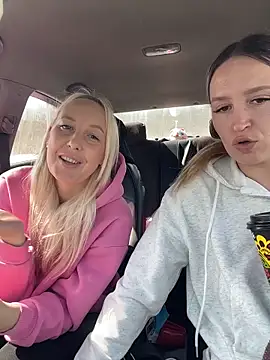 دردشة MerlinDave الجنسية المباشرة