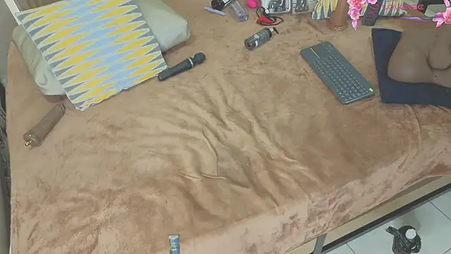 Chat XXX en directo de sabrina_shark_