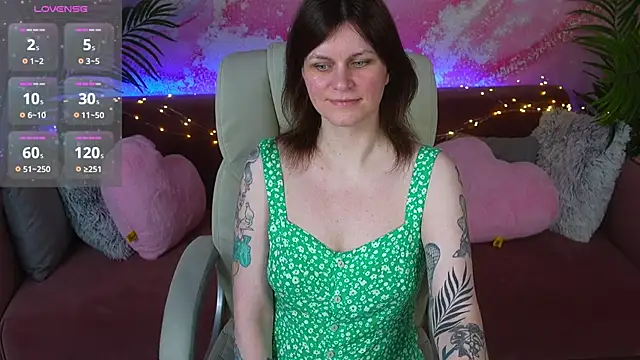 TinaMelt Chat XXX in diretta