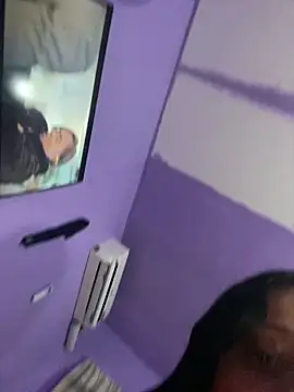 Nicol1997: онлайн-секс-чат