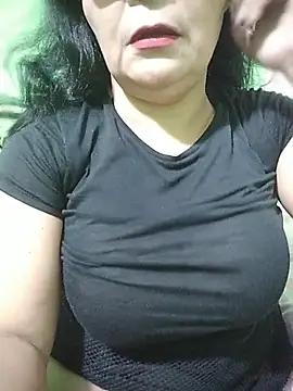 Amarantha25 现场XXX聊天