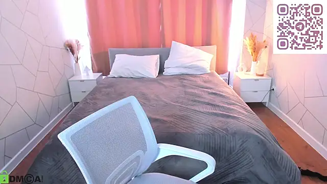 luna_c0ra Adlı Modelin Canlı XXX Sohbeti