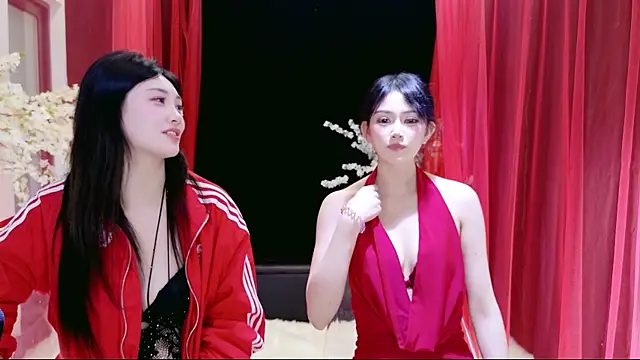 Chat +18 de Banana-Milk69 ao vivo