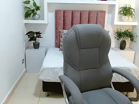 Živý XXX chat Lunilove__