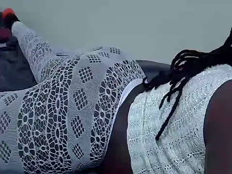 doctor_deee élő XXX-chatje