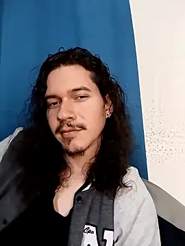 OnixAgata0: διαδικτυακό σόου στην κάμερα