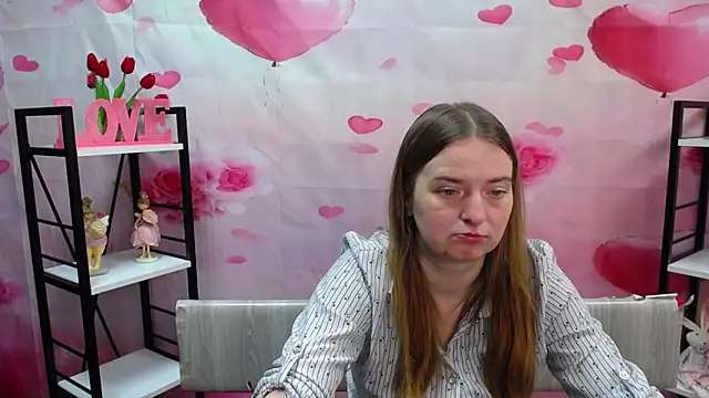 Chat XXX en directo de FreyaDak