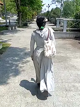 Živý XXX chat 2HotAsain4u