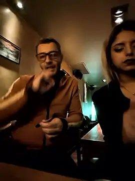 Show modela Misshine_32 na web-kameri