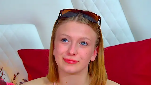 BeatriceBinoche Chat XXX live