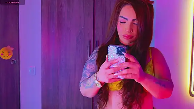 macasweet's Live XXX Chat