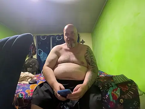 Pokazy przed kamerką – tinycockdeepass