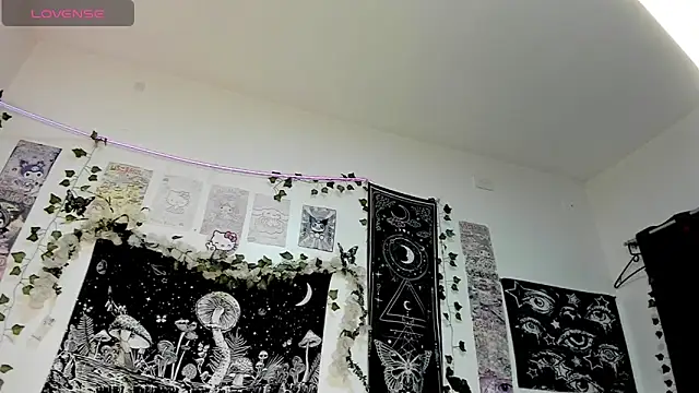 GothKitten666: онлайн-секс-чат