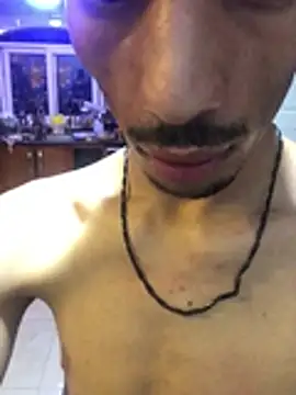 UsualSummer2 Adlı Modelin Web Kamerası Şovu