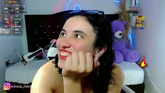 Chatroom XXX en direct de Ninna_ravenn