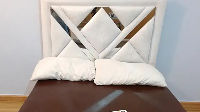 Czat XXX na żywo – TamaraWarner