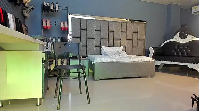 Matureyulyet Adlı Modelin Web Kamerası Şovu