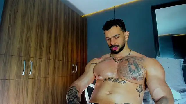 massimo_visconti webkamerás műsora