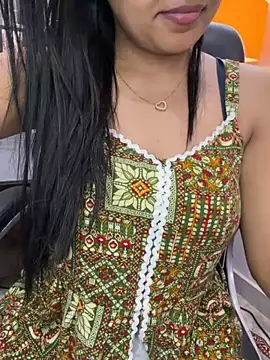 escape_with_me's Webcam Show