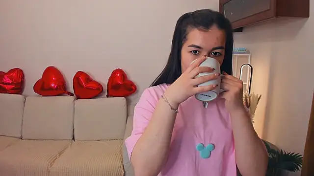 ShanaYock Live XXX Chat