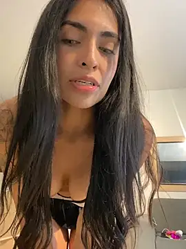 DaphneUwu – Naživo XXX chat