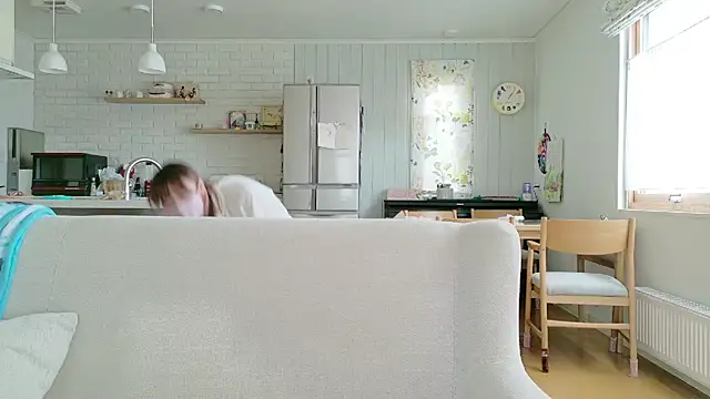 SUZU_1201 即時 XXX 聊天