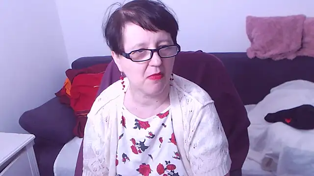 ChristaRose: онлайн-секс-чат