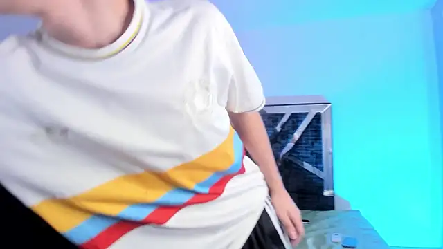 Handsomeboyss19 Webcam-Show