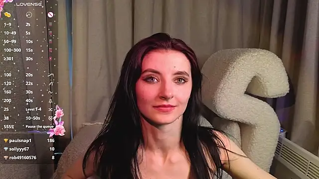 แชท XXX สดของ NicoleLuxe