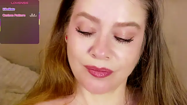 PetersEmily লাইভ XXX চ্যাট