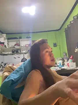 ASIANMISTRESSSSのライブXXXチャット