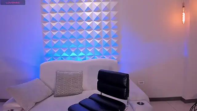 CandaseRussell – Naživo XXX chat