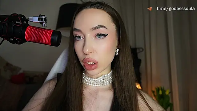 supreme_dominatrix's Live XXX Chat