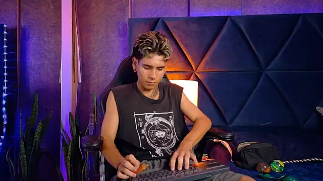 Онлайн чат XXX Bel_Sebu