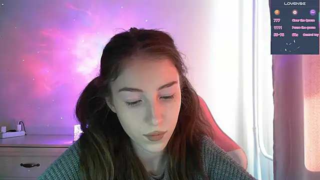 eskatmi's Live XXX Chat