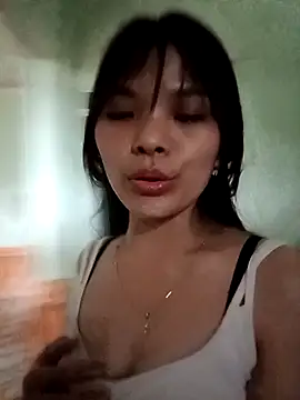 Chatroom XXX en direct de meomeo30