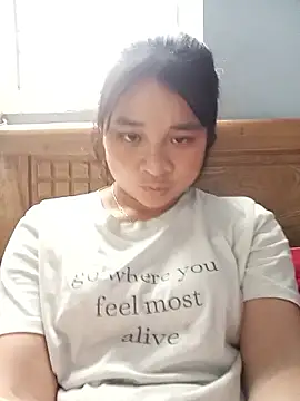 Linbi135 在線直播表演