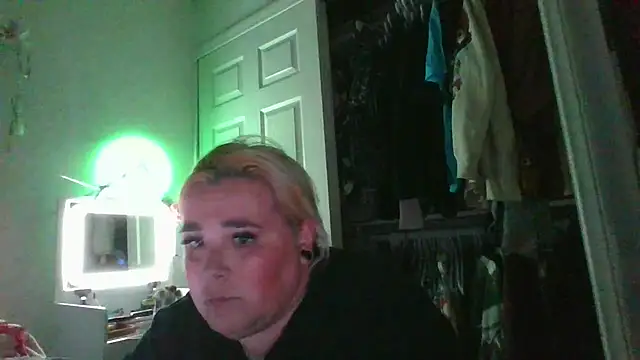 ajsin7's Webcam Show